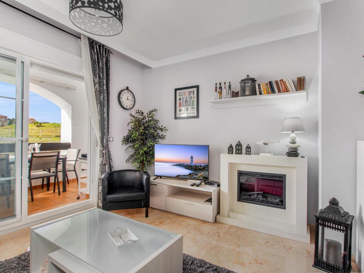 2091- Apt Close From All Amenities 마닐바 외부 사진