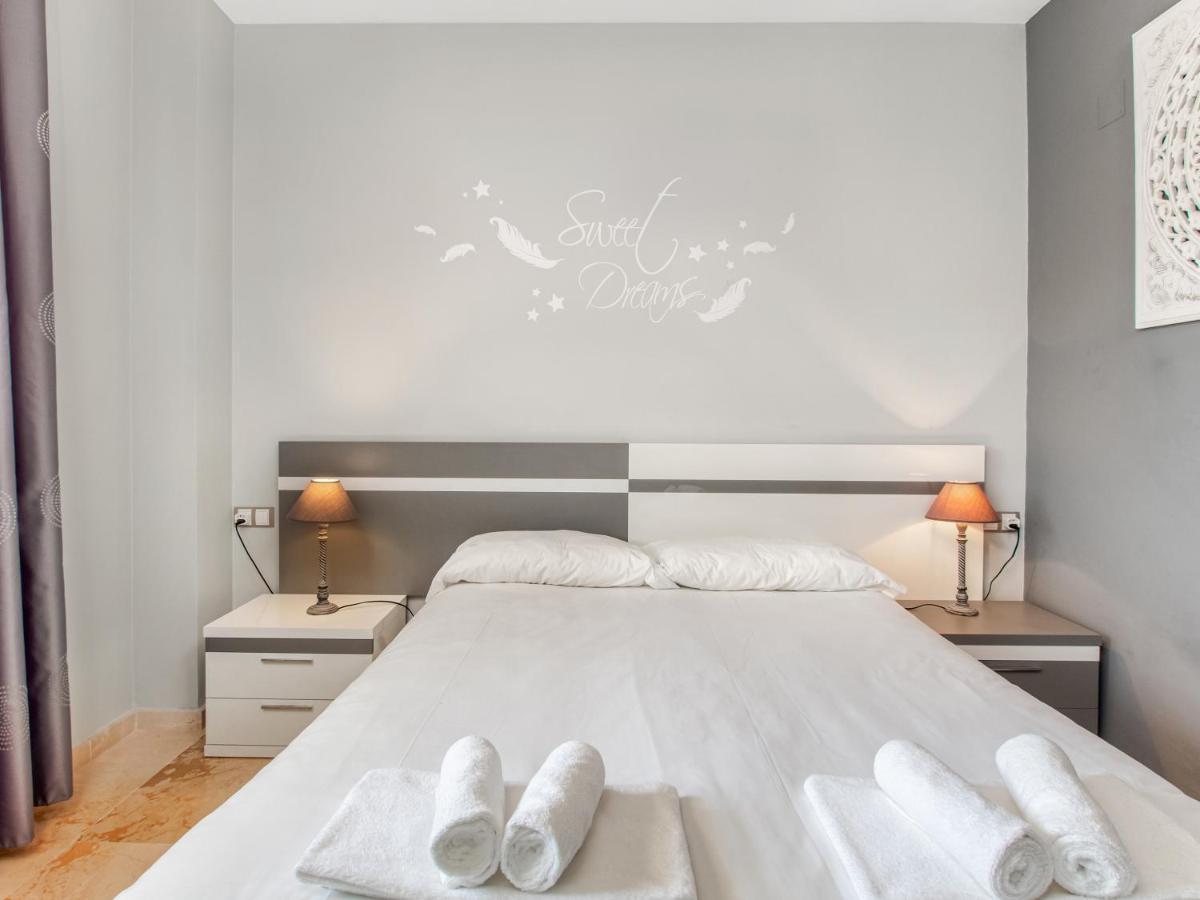 2091- Apt Close From All Amenities 마닐바 외부 사진