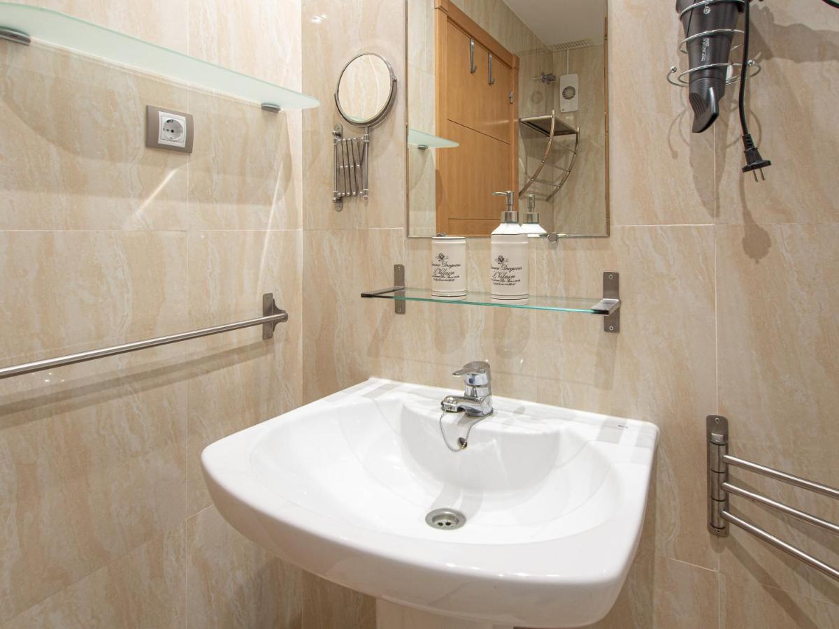 2091- Apt Close From All Amenities 마닐바 외부 사진
