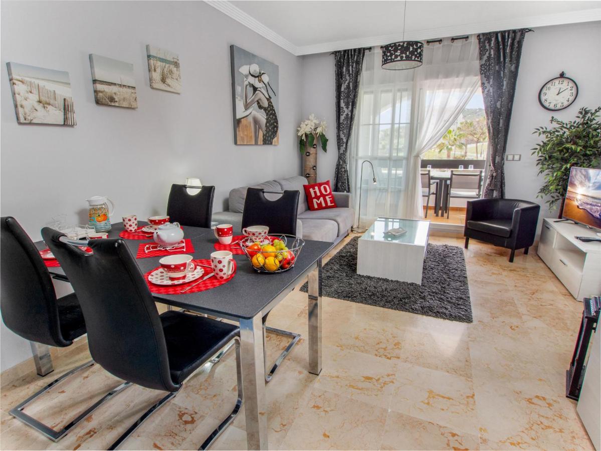 2091- Apt Close From All Amenities 마닐바 외부 사진